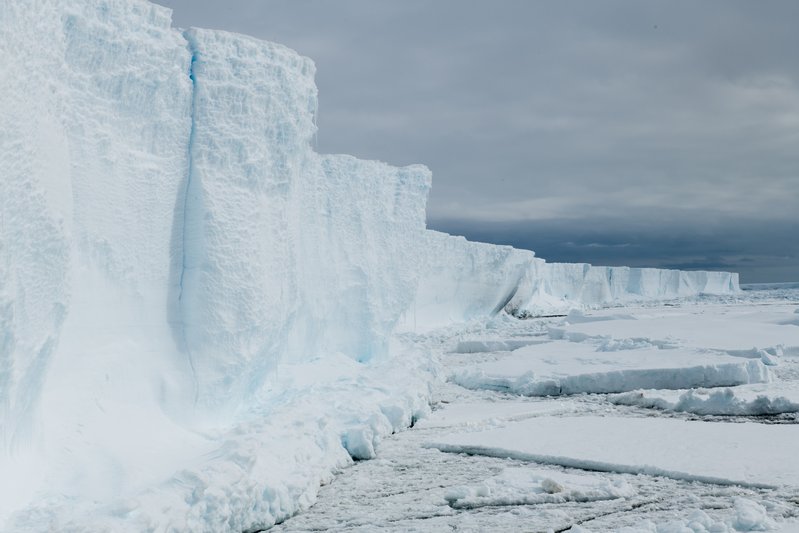 a814bee0-adb7-45a8-8b93-842418304041