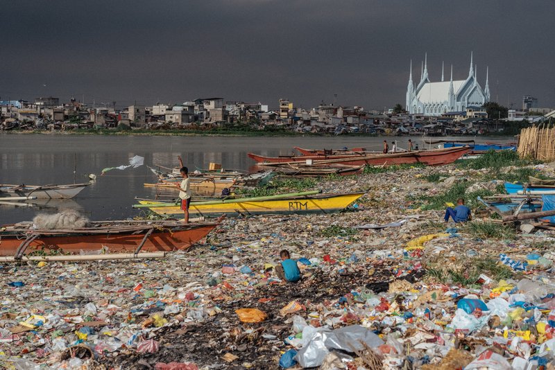 8ee9fbde-a243-478d-9b18-edc1f20f3960